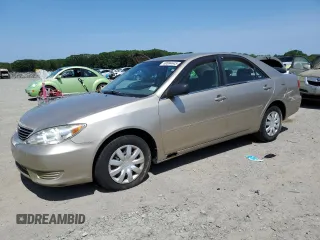 2005 Toyota Camry STD z VIN JTDBE32K850302413, wystawiony jako Copart lot #60884445 z przebiegiem 342 219 mil mil oraz Czysty tytuł • Clean title. Historia ofert i sprzedaży dostępna na DreamBid. Obrazek 1.