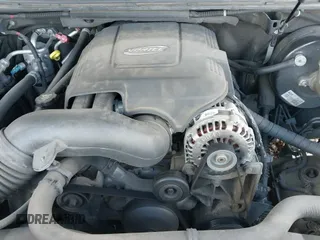 2007 Chevrolet Tahoe LT с VIN 1GNFC13077R260413, выставлен на аукционе IAAI как лот 42861652 с пробегом Не указан миль и . История ставок и продаж доступна на DreamBid. Изображение 19.