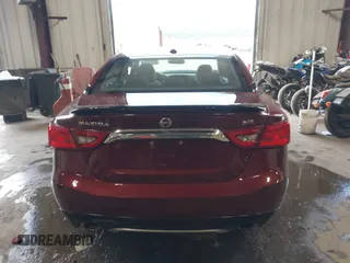 2017 Nissan Maxima SV z VIN 1N4AA6AP9HC416595, wystawiony jako IAAI lot #42385192 z przebiegiem 73 135 mil mil oraz . Historia ofert i sprzedaży dostępna na DreamBid. Obrazek 16.