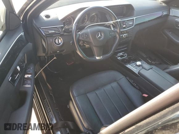 2011 Mercedes-Benz E 550 Luxury with VIN WDDHF7CB0BA492992, listed as a Copart auction lot 86627914 with 114,425 mi miles and Salvage Title. Bid and sale history available at DreamBid. Image 8.
