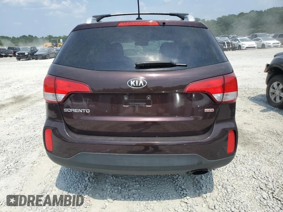 2015 Kia Sorento LX with VIN 5XYKTDA6XFG564185, listed as a Copart auction lot 62695875 with 119,509 mi miles and Clean title. Bid and sale history available at DreamBid. Image 6.