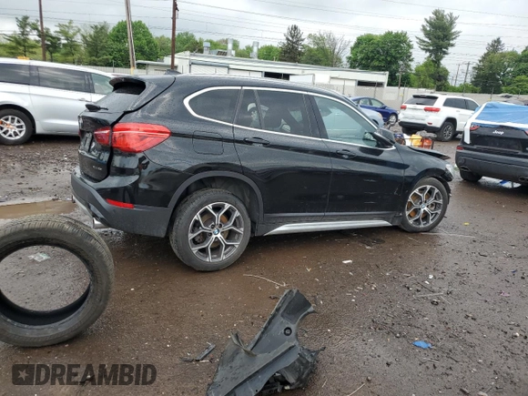 2021 BMW X1 xDrive28i with VIN WBXJG9C05M5T03982, listed as a Copart auction lot 55384025 with 24,309 mi miles and Salvage Title. Bid and sale history available at DreamBid. Image 3.