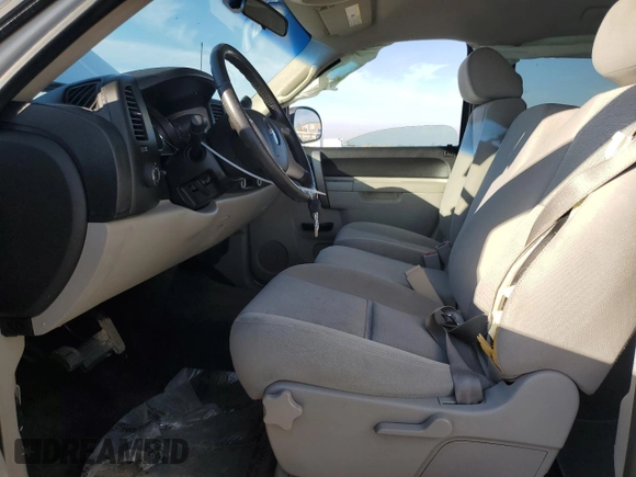 2010 Chevrolet Silverado 1500 LT with VIN 3GCRCSEA2AG186231, listed as a Copart auction lot 41537425 with 209,949 mi miles and Salvage Title. Bid and sale history available at DreamBid. Image 7.