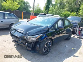 2024 Nissan Versa SR z VIN 3N1CN8FV7RL916970, wystawiony jako IAAI lot #42451275 z przebiegiem 22 324 mil mil oraz . Historia ofert i sprzedaży dostępna na DreamBid. Obrazek 18.