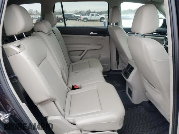 2021 Volkswagen Atlas SE z VIN 1V2LP2CA8MC508373, wystawiony jako Copart lot #88424755 z przebiegiem 74 586 mil mil oraz Szkody całkowita. Historia ofert i sprzedaży dostępna na DreamBid. Obrazek 11.