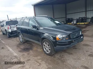 2011 Volvo XC90 I6 with VIN YV4952CYXB1571902, listed as a IAAI auction lot 41579669 with 150,993 mi miles. Bid and sale history available at carsss.com. Image 1.