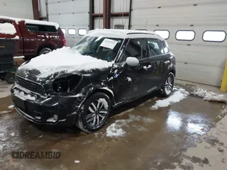 2014 MINI Countryman S with VIN WMWZC5C57EWP39161, listed as a IAAI auction lot 41342912 with 108,459 mi miles and . Bid and sale history available at DreamBid. Image 17.