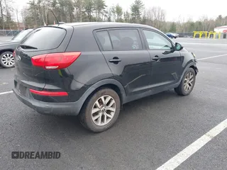 2015 Kia Sportage LX with VIN KNDPBCAC7F7701413, listed as a IAAI auction lot 41993979 with 111,912 mi miles and . Bid and sale history available at carsss.com. Image 4.