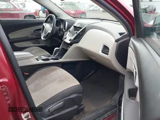 2011 Chevrolet Equinox LT w/1LT with VIN 2CNALDEC5B6208600, listed as a IAAI auction lot 41960296 with 135,166 mi miles. Bid and sale history available at carsss.com. Image 5.