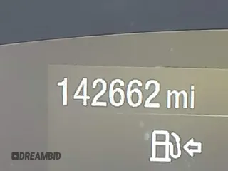 2021 Ford Escape SE z VIN 1FMCU0G62MUA94307, wystawiony jako IAAI lot #42018728 z przebiegiem 142 662 mil mil oraz . Historia ofert i sprzedaży dostępna na DreamBid. Obrazek 16.
