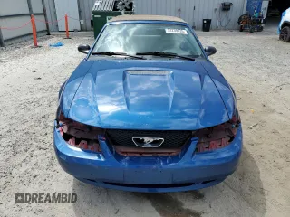 2001 Ford Mustang Deluxe with VIN 1FAFP44401F209673, listed as a Copart auction lot 52239035 with 165,944 mi miles and Salvage Title. Bid and sale history available at carsss.com. Image 5.