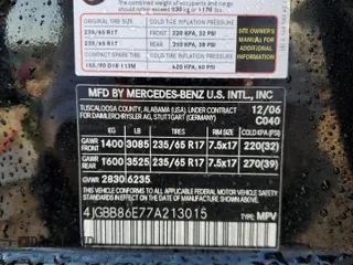 2007 Mercedes-Benz M 350 z VIN 4JGBB86E77A213015, wystawiony jako Copart lot #47637075 z przebiegiem 146 671 mil mil oraz Szkoda całkowita • Salvage title. Historia ofert i sprzedaży dostępna na DreamBid. Obrazek 13.