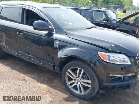 2007 Audi Q7 Premium Plus with VIN WA1EY74L97D030932, listed as a IAAI auction lot 42454256 with 110,871 mi miles and . Bid and sale history available at DreamBid. Image 6.