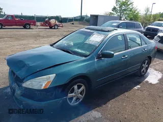 2003 Honda Accord EX z VIN 1HGCM56643A058591, wystawiony jako IAAI lot #42112794 z przebiegiem 209 932 mil mil oraz . Historia ofert i sprzedaży dostępna na DreamBid. Obrazek 2.