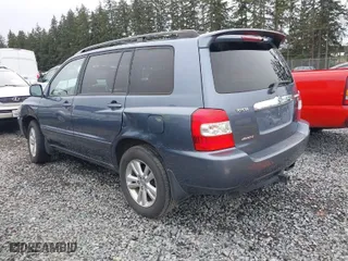 2006 Toyota Highlander Hybrid with VIN JTEEW21A260023243, listed as a IAAI auction lot 41778209 with 230,228 mi miles. Bid and sale history available at carsss.com. Image 3.