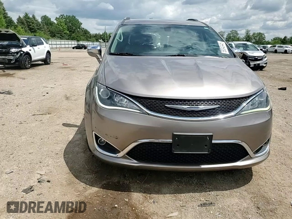2017 Chrysler Pacifica Limited with VIN 2C4RC1GG3HR616218, listed as a Copart auction lot 58342445 with 53,536 mi miles and Salvage title. Bid and sale history available at DreamBid. Image 15.