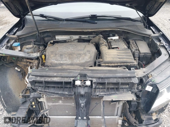 2019 Volkswagen Tiguan S with VIN 3VV0B7AX9KM019775, listed as a IAAI auction lot 41897497 with 61,691 mi miles and . Bid and sale history available at DreamBid. Image 10.
