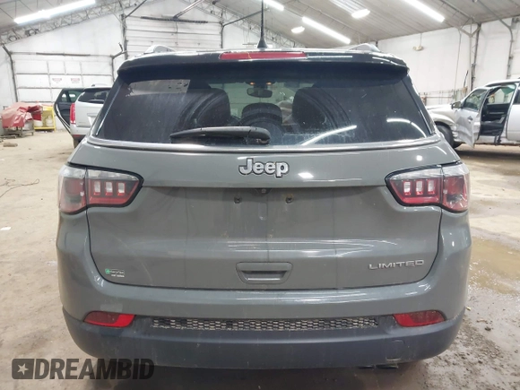 2020 Jeep Compass Limited z VIN 3C4NJCCB9LT108111, wystawiony jako IAAI lot #42369664 z przebiegiem 83 355 mil mil oraz . Historia ofert i sprzedaży dostępna na DreamBid. Obrazek 16.