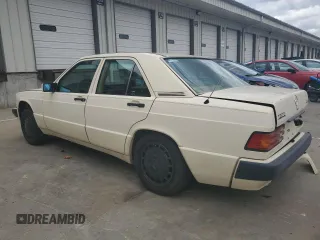 1993 Mercedes-Benz 190 z VIN WDBDA29D1PG074415, wystawiony jako Copart lot #51626555 z przebiegiem 219 450 mil mil oraz Tytuł czysty. Historia ofert i sprzedaży dostępna na DreamBid. Obrazek 2.