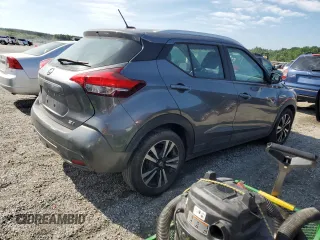 2019 Nissan Kicks S z VIN 3N1CP5CU5KL528386, wystawiony jako Copart lot #60146515 z przebiegiem 139 169 mil mil oraz Czysty tytuł • Clean title. Historia ofert i sprzedaży dostępna na DreamBid. Obrazek 3.