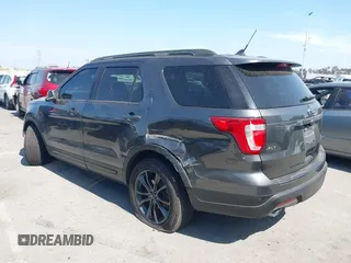 2018 Ford Explorer XLT with VIN 1FM5K7D89JGA68620, listed as a IAAI auction lot 42509964 with 81,548 mi miles and . Bid and sale history available at DreamBid. Image 3.
