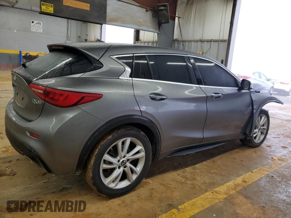2018 Infiniti QX30 Luxury z VIN SJKCH5CPXJA041787, wystawiony jako Copart lot #85062864 z przebiegiem 70 746 mil mil oraz Szkoda całkowita • Salvage title. Historia ofert i sprzedaży dostępna na DreamBid. Obrazek 3.