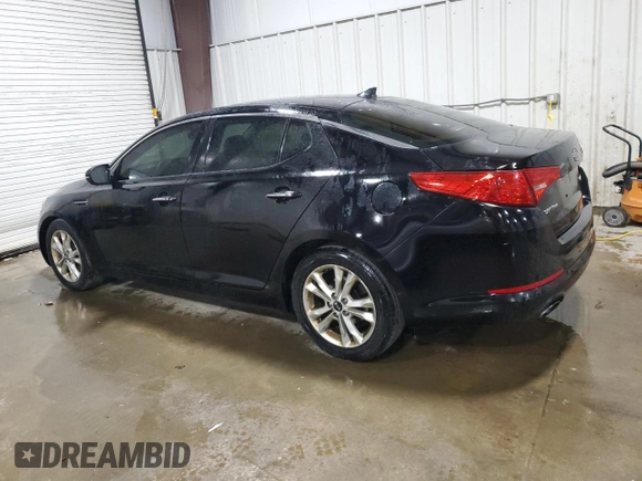 2011 Kia Optima EX with VIN KNAGN4A65B5165071, listed as a Copart auction lot 53204235 with 136,552 mi miles and Salvage Title. Bid and sale history available at carsss.com. Image 2.
