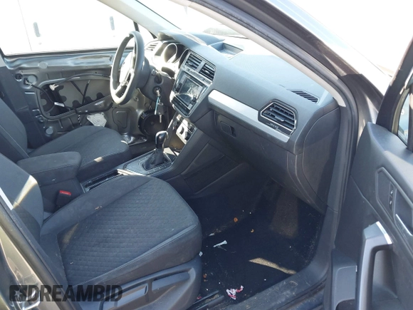 2021 Volkswagen Tiguan S with VIN 3VV1B7AX1MM044788, listed as a IAAI auction lot 41678069 with 91,665 mi miles and . Bid and sale history available at DreamBid. Image 5.