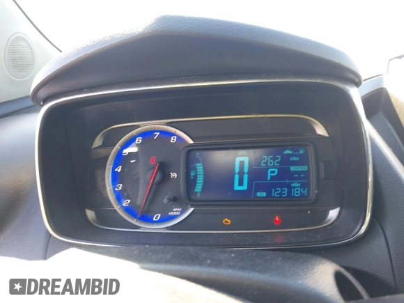 2015 Chevrolet Trax LT with VIN 3GNCJRSBXFL246036, listed as a IAAI auction lot 41742070 with 123,184 mi miles and . Bid and sale history available at carsss.com. Image 7.