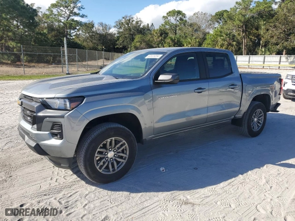 2024 Chevrolet Colorado 2WD LT with VIN 1GCPSCEK3R1236217, listed as a Copart auction lot 83523204 with 2,641 mi miles and Salvage Title. Bid and sale history available at carsss.com. Image 1.