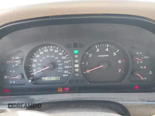 2000 Toyota Land Cruiser z VIN JT3HT05J5Y0126396, wystawiony jako IAAI lot #41986185 z przebiegiem 201 156 mil mil oraz . Historia ofert i sprzedaży dostępna na DreamBid. Obrazek 7.