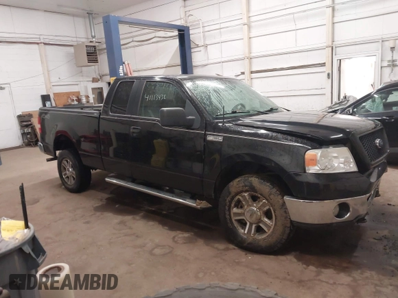 2006 Ford F-150 XLT with VIN 1FTPX14V26NA84341, listed as a IAAI auction lot 41113436 with 179,361 mi miles. Bid and sale history available at carsss.com. Image 13.