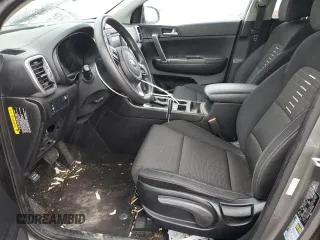 2018 Kia Sportage LX z VIN KNDPMCAC9J7318589, wystawiony jako Copart lot #59397595 z przebiegiem 107 523 mil mil oraz Szkoda całkowita • Salvage title. Historia ofert i sprzedaży dostępna na DreamBid. Obrazek 7.