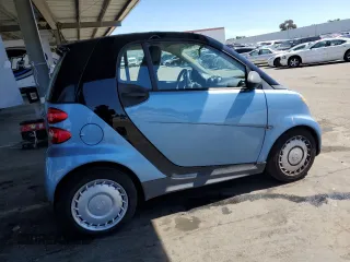 2014 Smart fortwo Pure with VIN WMEEJ3BA6EK783848, listed as a Copart auction lot 58244595 with 26,131 mi miles and Clean title. Bid and sale history available at DreamBid. Image 3.