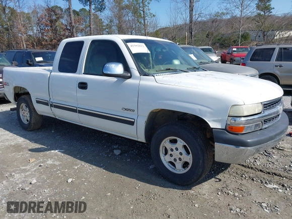 2002 Chevrolet Silverado 1500 LT with VIN 2GCEK19T321373124, listed as a IAAI auction lot 41502812 with 161,773 mi miles. Bid and sale history available at carsss.com. Image 1.