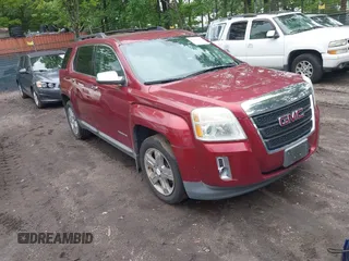 2012 GMC Terrain SLT-1 z VIN 2GKALUEK0C6385265, wystawiony jako IAAI lot #42388386 z przebiegiem 155 470 mil mil oraz . Historia ofert i sprzedaży dostępna na DreamBid. Obrazek 1.