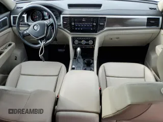2018 Volkswagen Atlas SEL z VIN 1V2ER2CA3JC528304, wystawiony jako Copart lot #57826315 z przebiegiem 144 665 mil mil oraz Szkody całkowita. Historia ofert i sprzedaży dostępna na DreamBid. Obrazek 8.