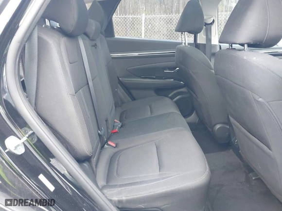 2022 Hyundai Tucson Hybrid SEL Convenience with VIN KM8JFCA15NU015911, listed as a IAAI auction lot 41875212 with 66,881 mi miles. Bid and sale history available at carsss.com. Image 8.
