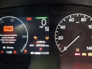 2025 Honda CR-V Sport Touring with VIN 2HKRS6H90SH809835, listed as a IAAI auction lot 42060201 with 9,358 mi miles and . Bid and sale history available at DreamBid. Image 16.