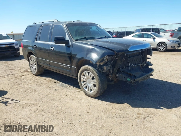 2012 Lincoln Navigator z VIN 5LMJJ2J56CEL07597, wystawiony jako IAAI lot #41732470 z przebiegiem 189 141 mil mil oraz . Historia ofert i sprzedaży dostępna na DreamBid. Obrazek 1.