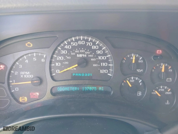2006 Chevrolet Silverado 1500 LT2 with VIN 2GCEC13Z261315456, listed as a IAAI auction lot 41719055 with 137,075 mi miles. Bid and sale history available at carsss.com. Image 7.
