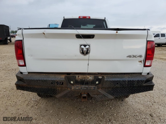 2018 Ram 2500 Tradesman with VIN 3C6UR5HL4JG390088, listed as a Copart auction lot 52176954 with 227,663 mi miles and Clean Title. Bid and sale history available at carsss.com. Image 6.