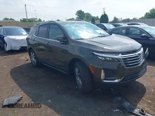 2024 Chevrolet Equinox Premier with VIN 3GNAXNEG5RL113601, listed as a IAAI auction lot 42590610 with 17,082 mi miles and . Bid and sale history available at DreamBid. Image 1.