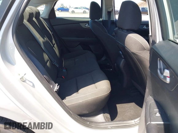 2021 Kia Forte LXS with VIN 3KPF24AD8ME272130, listed as a IAAI auction lot 42349710 with 88,080 mi miles and . Bid and sale history available at DreamBid. Image 8.