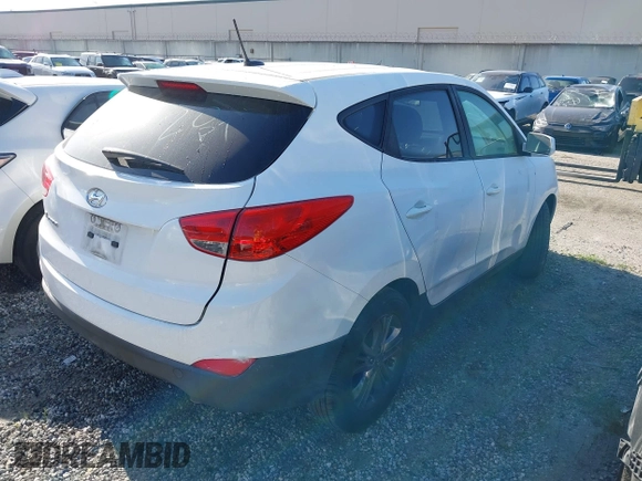 2015 Hyundai Tucson GLS with VIN KM8JT3AF9FU011348, listed as a IAAI auction lot 41860519 with 68,629 mi miles and . Bid and sale history available at DreamBid. Image 4.