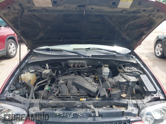 2007 Ford Escape Limited with VIN 1FMYU94197KA34124, listed as a IAAI auction lot 42483070 with 197,046 mi miles and . Bid and sale history available at DreamBid. Image 10.