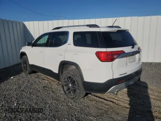 2019 GMC Acadia SLT z VIN 1GKKNMLS7KZ268786, wystawiony jako Copart lot #49250765 z przebiegiem 137 100 mil mil oraz Czysty tytuł • Clean title. Historia ofert i sprzedaży dostępna na DreamBid. Obrazek 2.