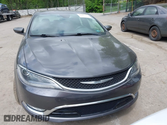 2015 Chrysler 200 C z VIN 1C3CCCEG4FN512713, wystawiony jako IAAI lot #42285227 z przebiegiem 109 379 mil mil oraz . Historia ofert i sprzedaży dostępna na DreamBid. Obrazek 12.