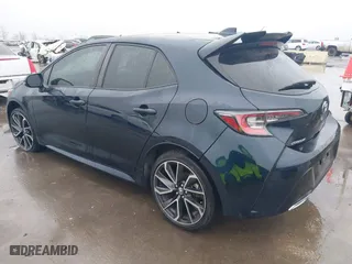 2020 Toyota Corolla Hatchback XSE with VIN JTNA4RBE4L3081850, listed as a IAAI auction lot 41435670 with 39,868 mi miles. Bid and sale history available at carsss.com. Image 3.