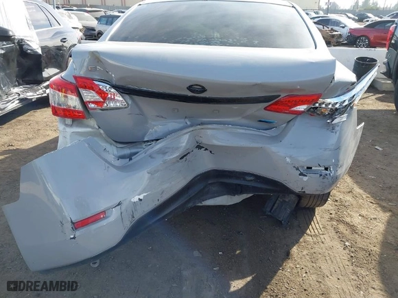 2014 Nissan Sentra SV with VIN 3N1AB7AP5EY279142, listed as a IAAI auction lot 41491575 with 125,424 mi miles. Bid and sale history available at carsss.com. Image 6.